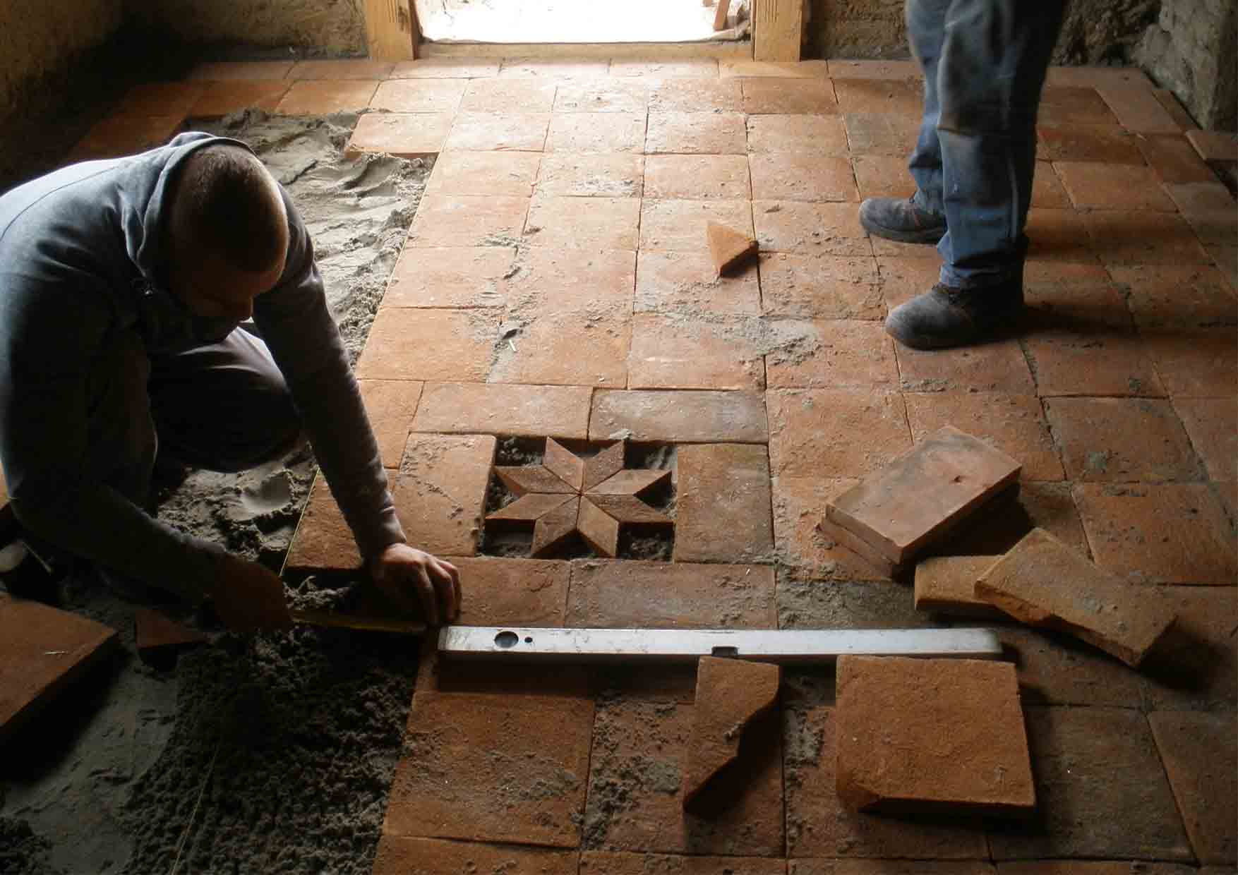 21-mozaik-radionica-postavljanje-ploca